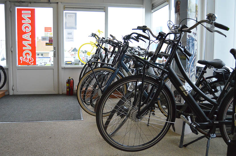 Afkorting Schuldig Zachtmoedigheid Garage- en tweewielerbedrijf Visser | Huur een fiets op Ameland!